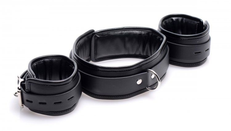 Nek- en Polsbanden Set | Comfortabel & Verstelbaar BDSM Gear