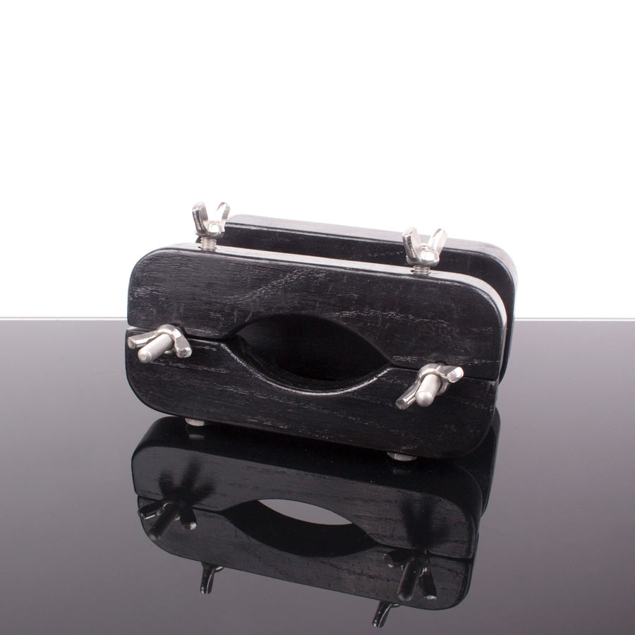 Ball Buster Testikel Vice – Verstelbare Houten Klem</