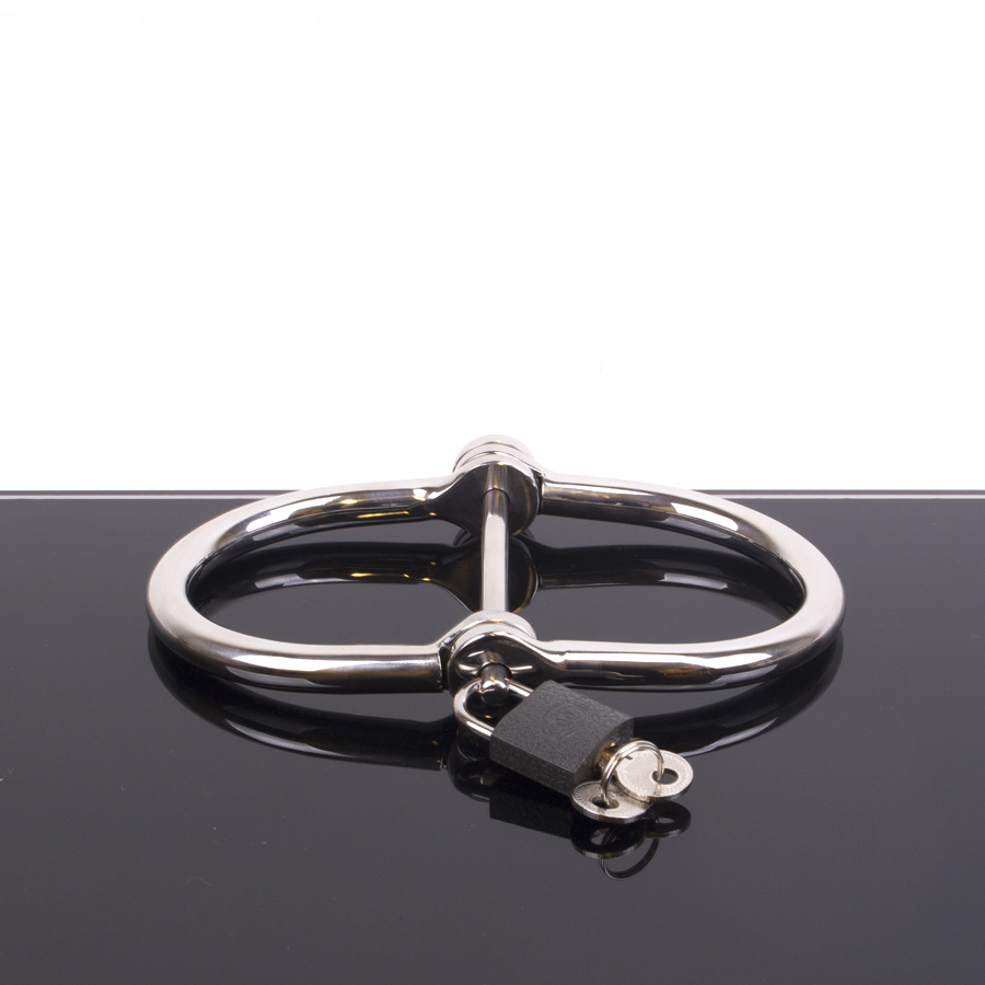 Stainless steel D-handcuffs - Tight & Secure