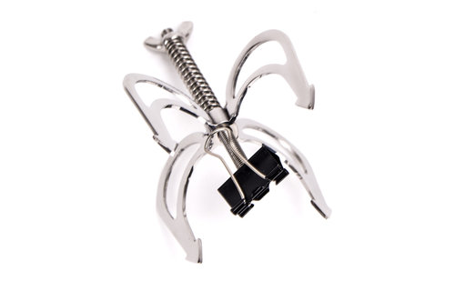 Dragon Claw Nipple Clamp – Ultimate BDSM Toy & Control