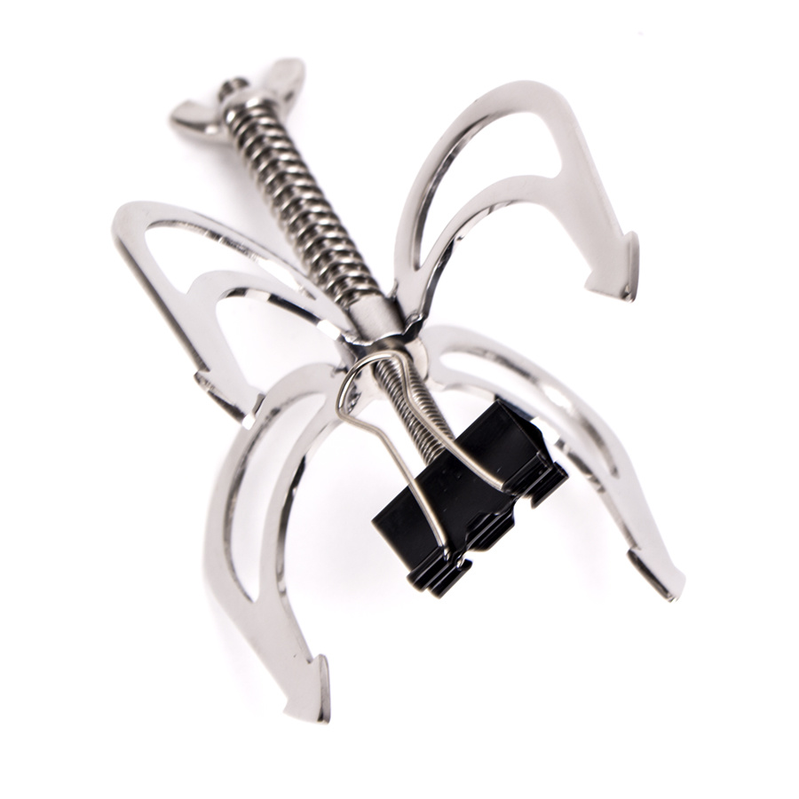 Dragon Claw Nipple Clamp – Ultimate BDSM Toy & Control