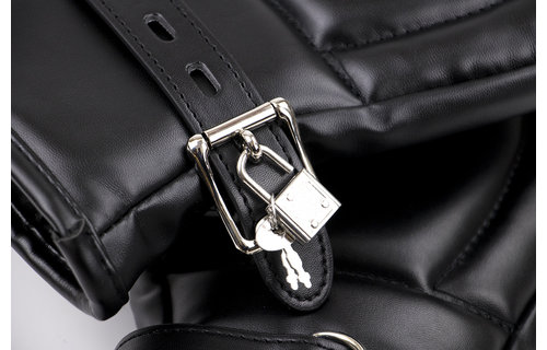 BDSM Lederhandschuhe