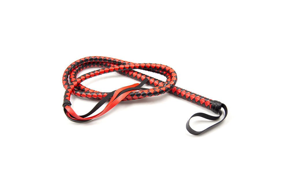 Lange Zwarte & Rode Zweep 190 cm | PU Leder Straf Gaming