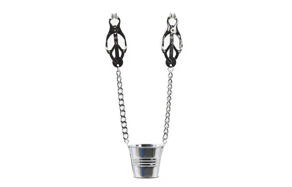 Clover Nipple Clamps with Bucket – Fill them with drink or water!