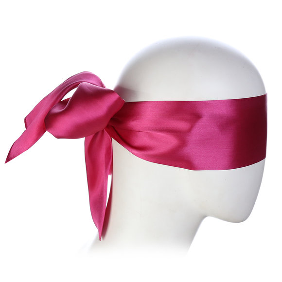 Roze Blindfold Satin Look
