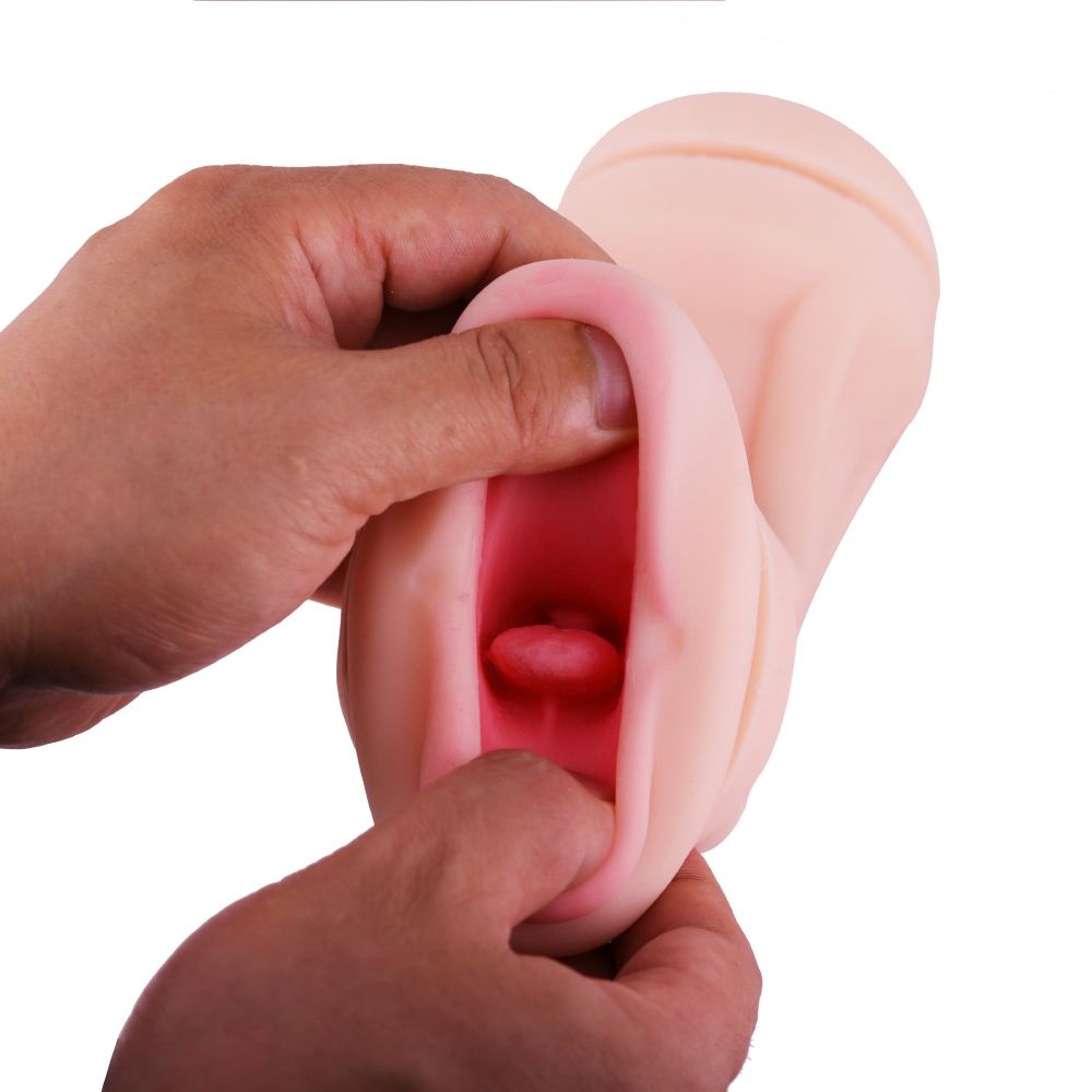 Masturbator with Soft Teeth Mouth / Vagina