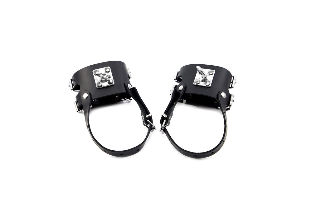 Leather Ankle Cuffs with Heavy-Duty O-Ring | Comfort & Safety