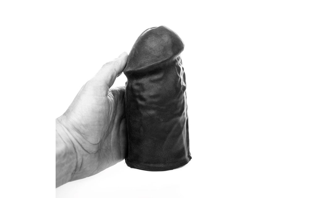 Volledig Zwarte E-Boy Masturbator – Realistisch & Zacht