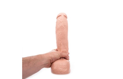Hung System Dildo Jay mit Saugnapf – 23 cm ultimatives Vergnügen