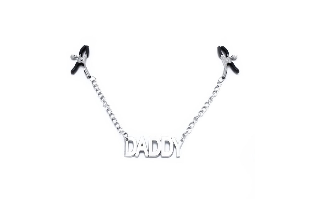 Nippelklemmen DADDY mit Namensschild BITCH – Verstellbar & Sicher