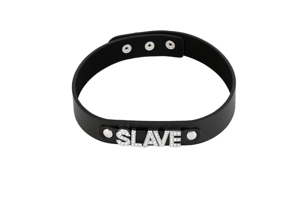 Hoge Kwaliteit PVC Halsband met SLAVE Naamplaatje
