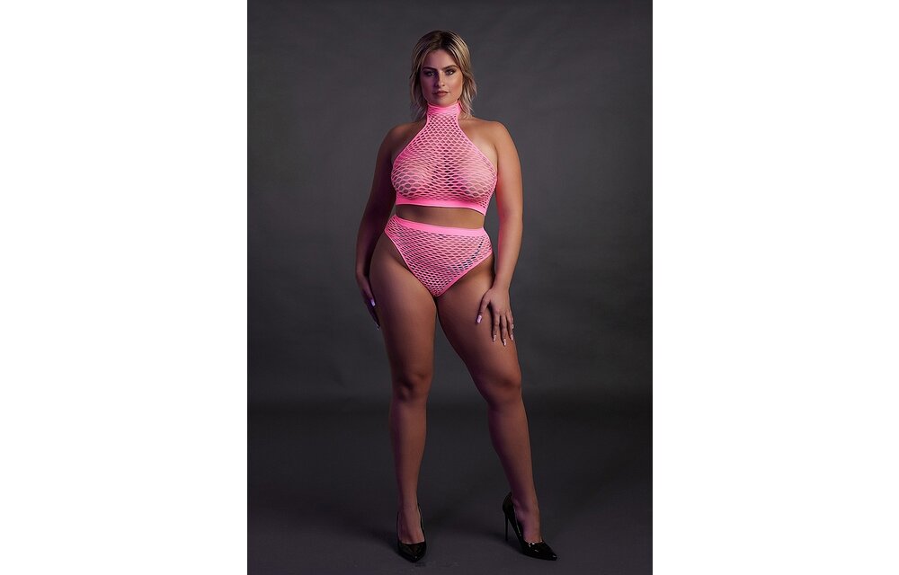 Neonrosa Rollkragenpullover & Slip – Festliche Dessous in Übergrößen