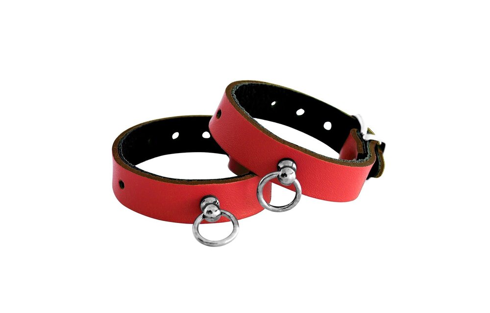 Leather Handcuffs Mini O-Ring Red