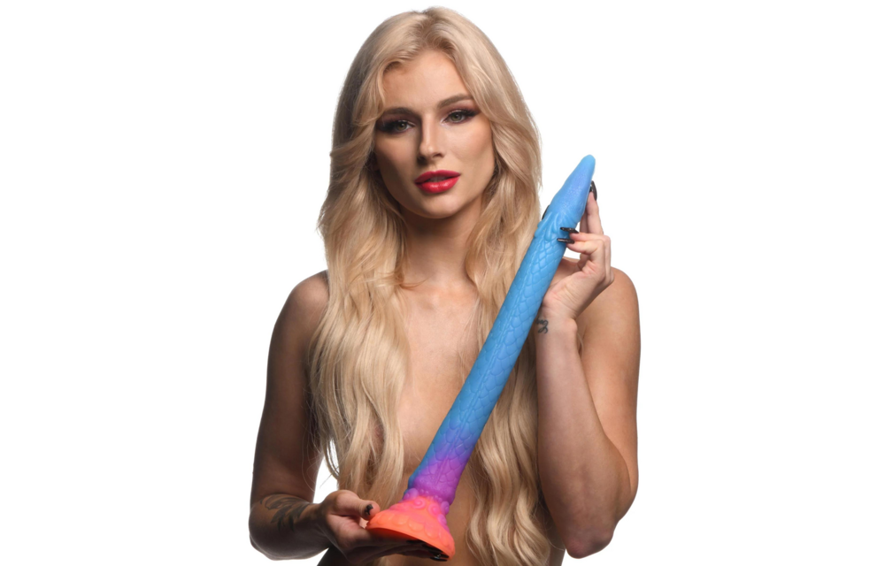 Makara Glow In The Dark Silikon-Schlauchdildo 46,4 cm