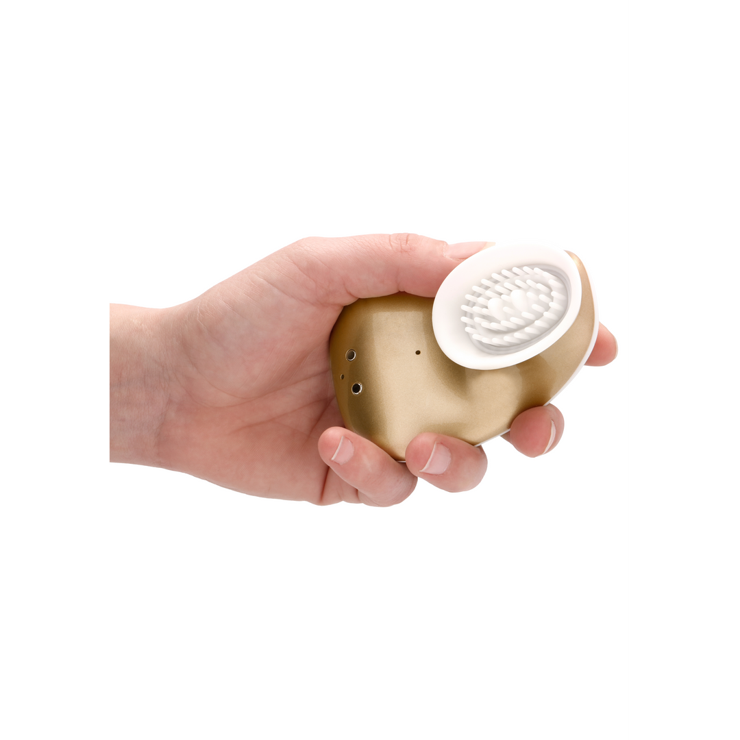 Twitch Hands-Free - Sucking And Vibrating Clitoral Stimulator Gold