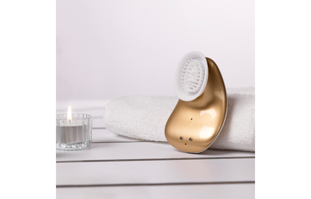 Twitch Hands-Free Clitoris Stimulator Gold – Vibrating & Sucking