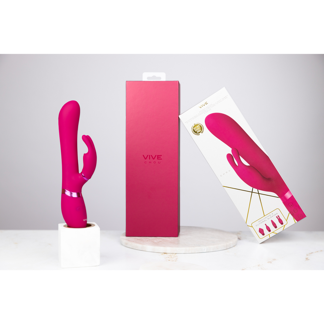 Chou – Luxe Vibrator met verwisselbare clitoris sleeves – Roze