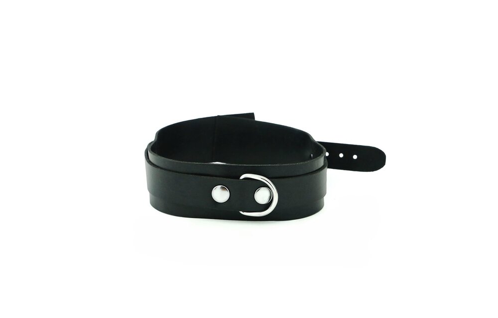 Rubber Collar Black – Strakke, Comfortabele & Duurzame Halsband