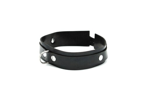 Rubber Collar Black – Sleek, Comfortable & Durable Collar