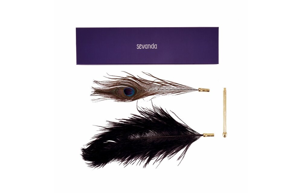 Sevanda Peacock Feather Tickler – Luxurious & Sensual Accessory