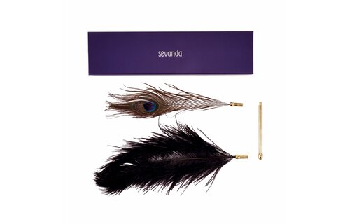 Natural Peacock Flirting Feather Tickler