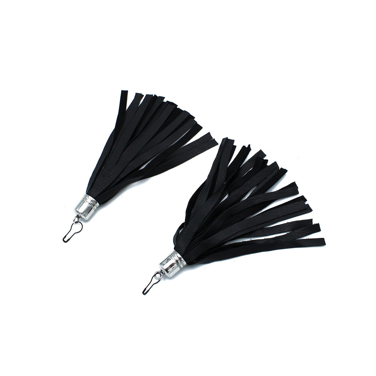 Schwarzer Leder-Ohrring mit Peitsche – Gewagtes & stilvolles Accessoire