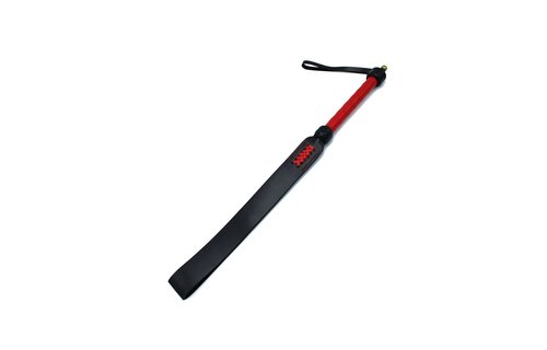 Schwarz-rotes Paddel aus Leder