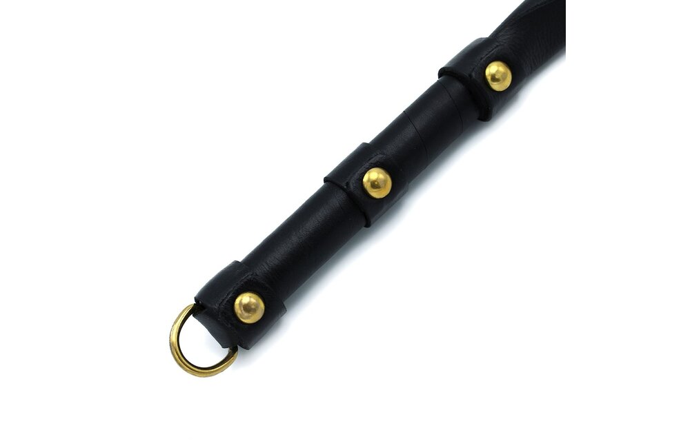 Black Leather Single Flap Whip with Gold D-Ring – 71 cm