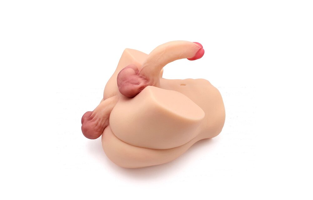 Kiotos Masturbator – Realistischer Penis im Arsch & Dildo