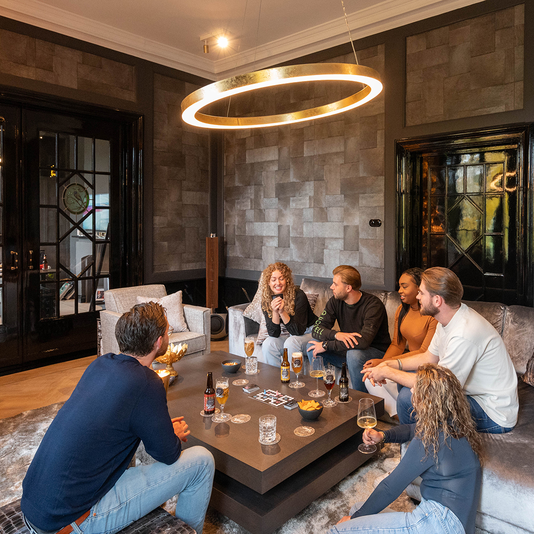 Guilty Seconds: Spannend Intiem Spel voor Koppels & Groepen