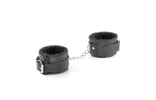 Dungeons And Maidens Bdsm Set Zwart – Complete 8-Delige Kit