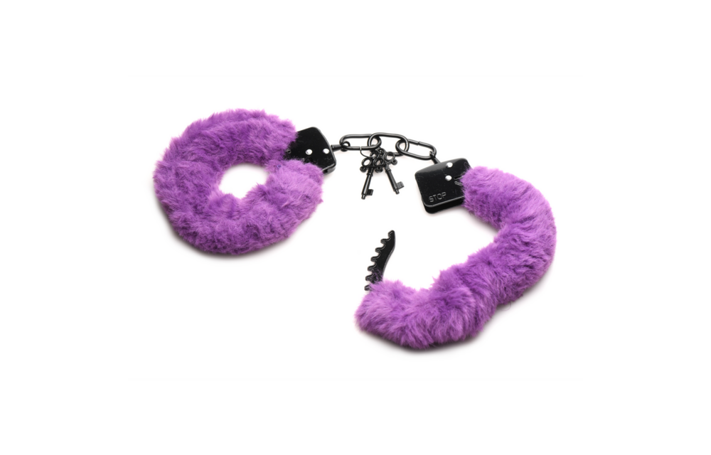 Beverd In Fur Purple Fuzzy Handcuffs – Comfort & Safety