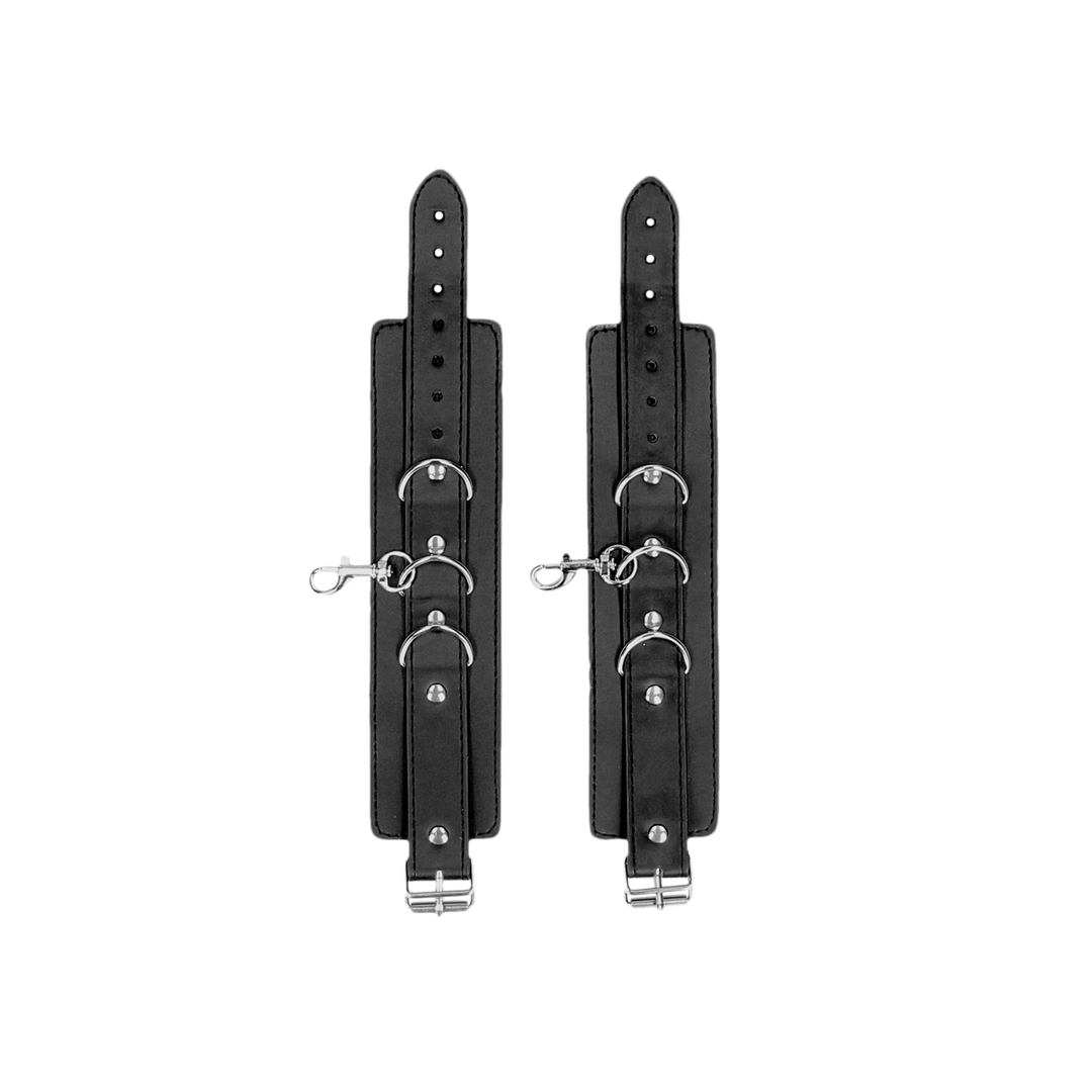 Gebundenes Lederhalsband mit Handschellen – Robust & stilvoll