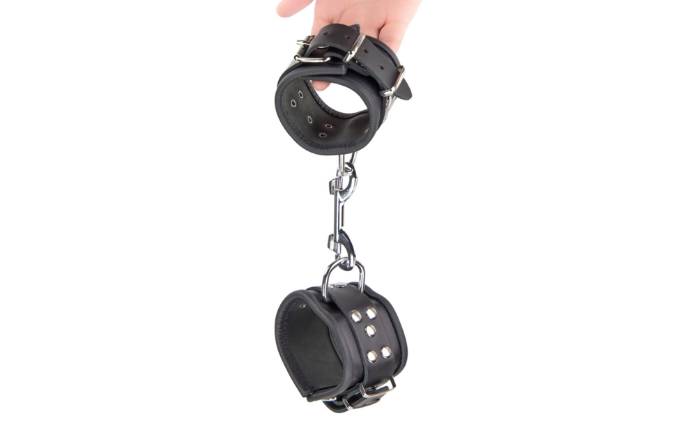 Leather Handcuffs Black – Comfort & Excitement From Red Leather