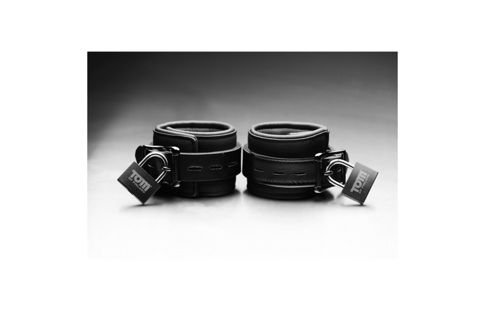 Neopren-Handschellen mit Schloss | Komfort & Sicherheit Xr Brands