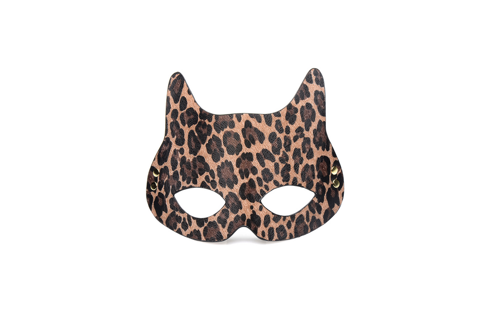 Leopard Print 7-Piece Bondage Set | Stylish & Comfortable