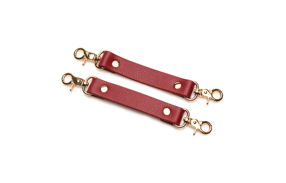 Lover's Restraints Set Red – Vegan & Stylish BDSM