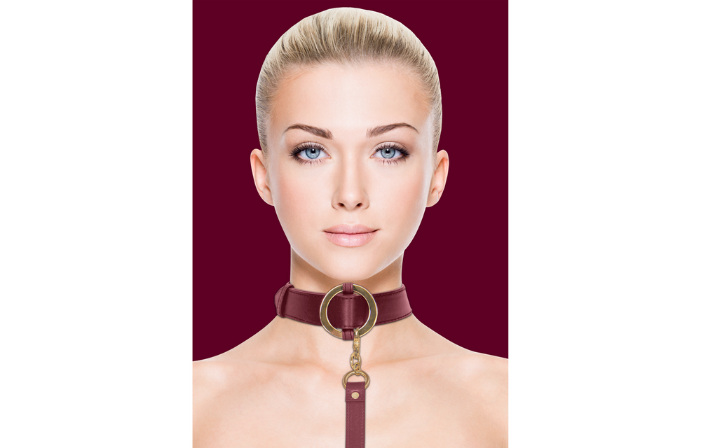 Luxuriöses Halsband mit Leine rot – Stilvolles BDSM-Set Ouch!