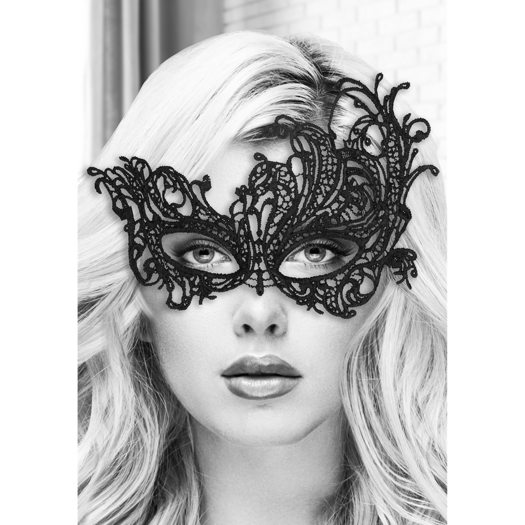 Royal Lace Mask Black | Stylish & Mysterious Venice