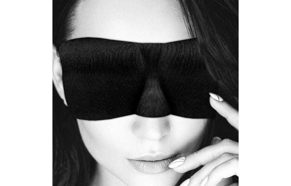 Satin Curvy Augenmaske – Sinnliche Spannung & Komfort