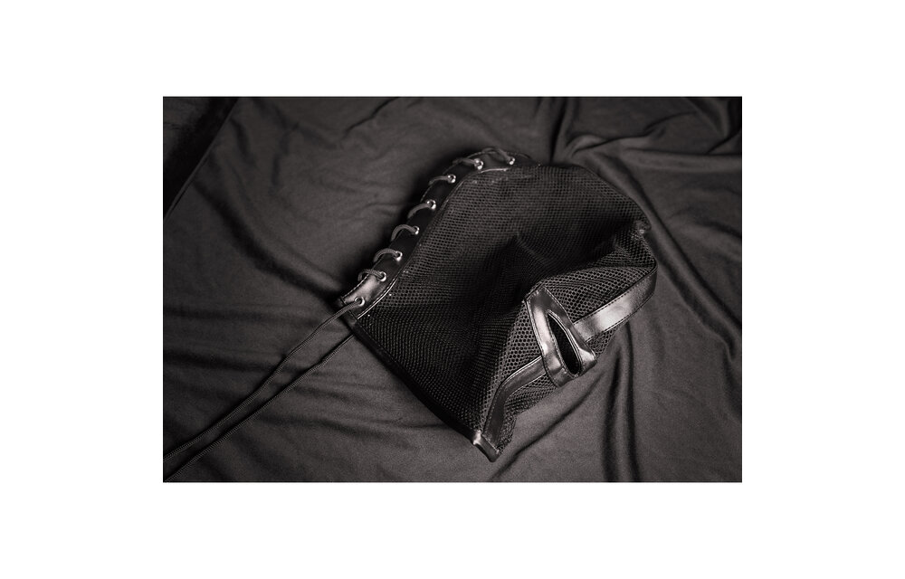 Visnetmasker Zwart – Mysterie & Comfort | Ouch! By Shots