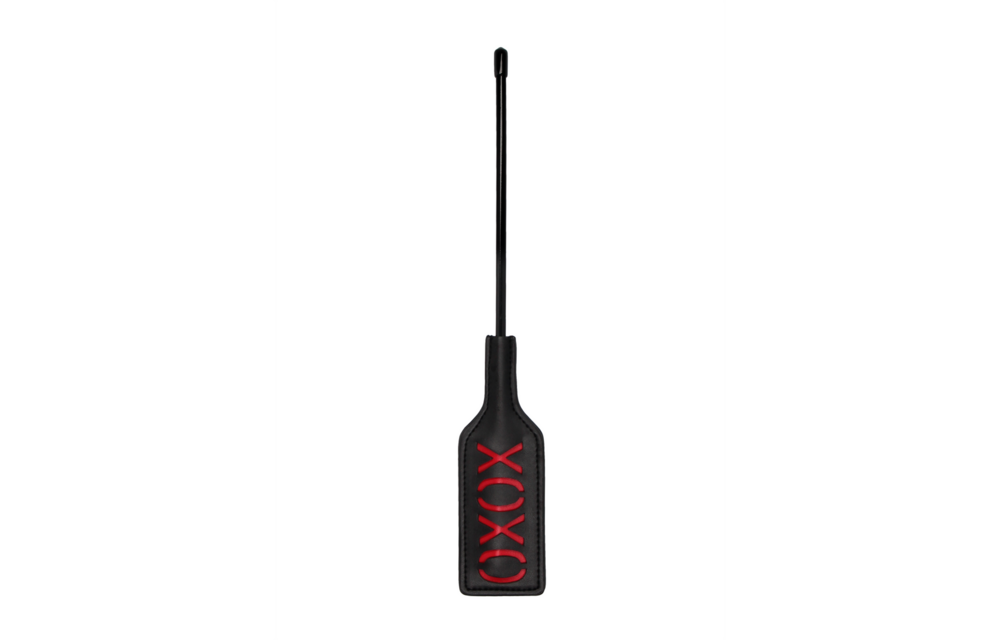 Crop Xoxo: Elegant Discipline With Loving Xoxo Imprint