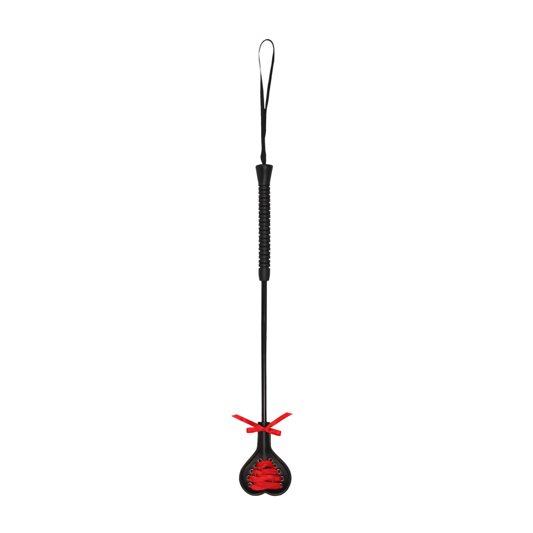 Herzförmige Gerte mit roter Spitze – Stilvoll & Kraftvoll