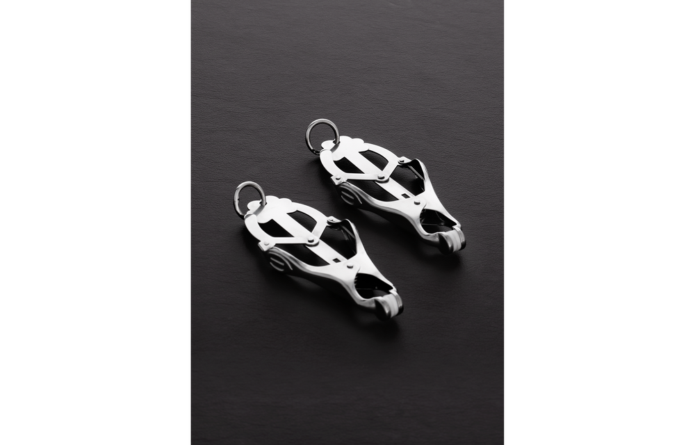 2 Squeezer Clover Nipple Clamps with Ring – Comfort & Excitement