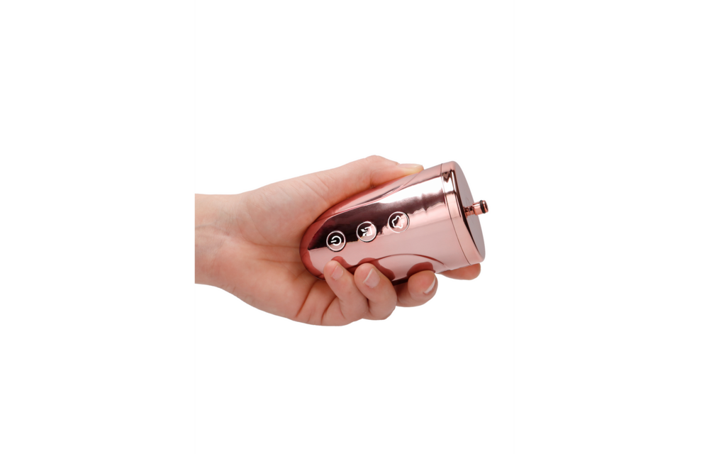 Universal rechargeable pump head with powerful suction