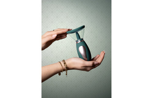 Enhance Oplaadbare Vulva & Borstpomp - Bosgroen, Verstevigd