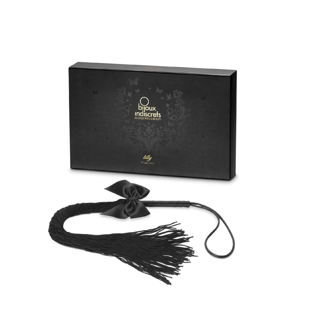 Lilly Fringe Whip – Zachte Zweep Voor Sensueel Plezier