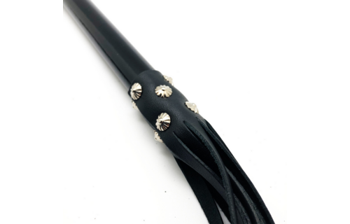 Black Leather Martinet 78 cm – Stylish & Durable Europe