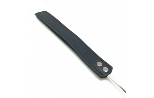 Peitsche aus Metall und Leder 70,5 cm Schwarz/Silber – Stilvoll und langlebig