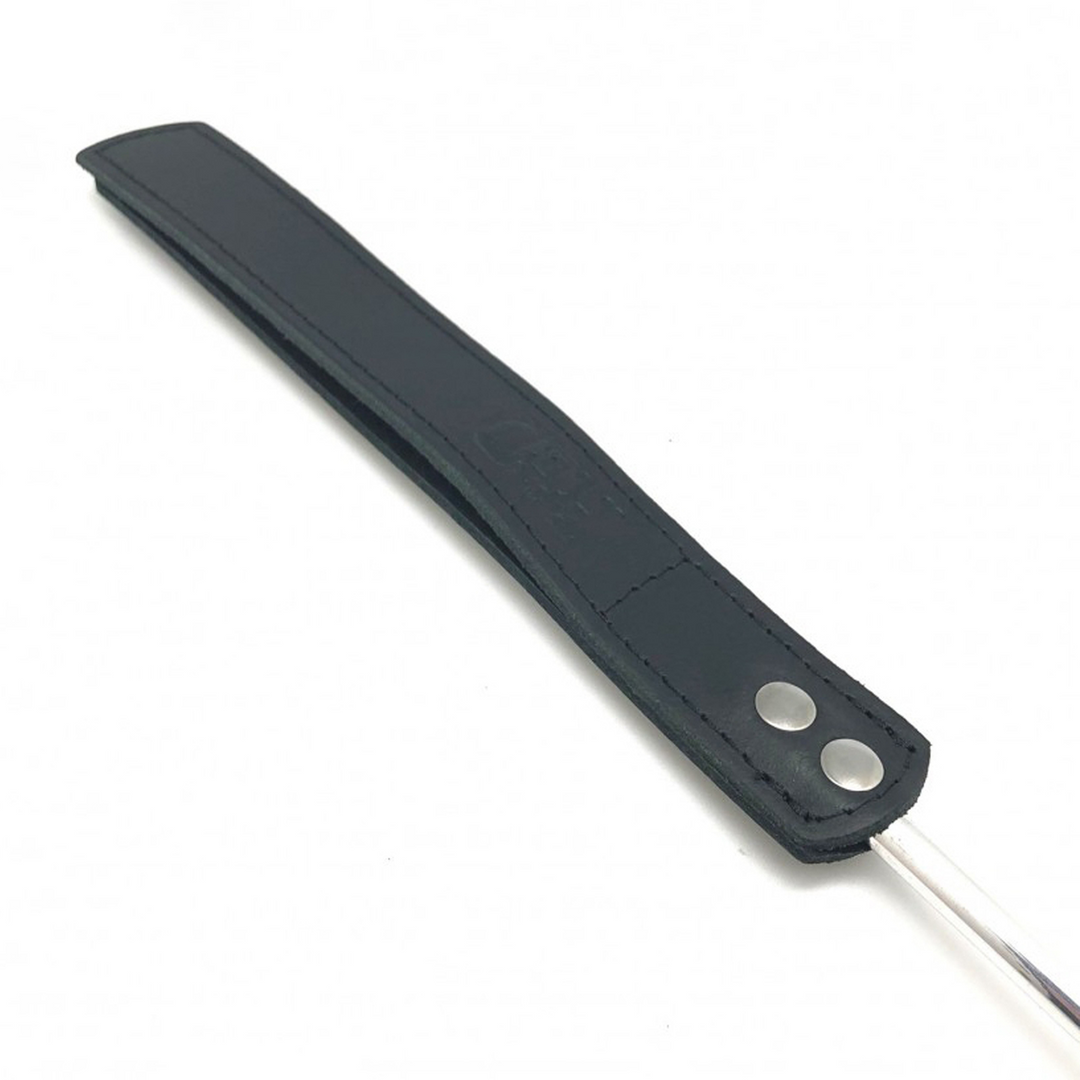 Whip - Metaal en Leer - 70,5 cm - Zwart/Zilver